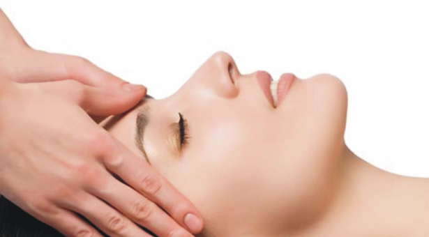 教你用檸檬去除眼部脂肪粒-菲菲美人館