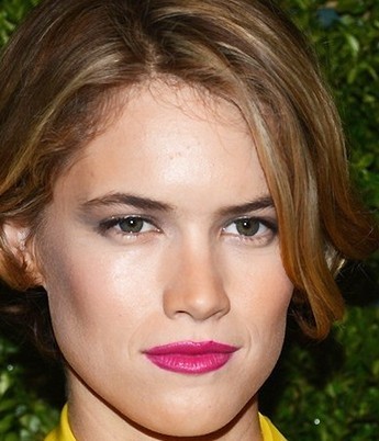 紅唇已過時？早春最IN粉紅唇-菲菲美人館