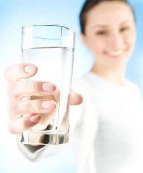 早晚兩杯醋水 肌膚變嫩-菲菲美人館