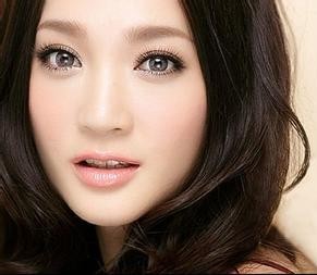 化妝方法讓雙眼更大更明亮-菲菲美人館
