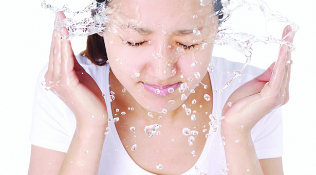 用淘米水洗臉有哪些好處-菲菲美人館