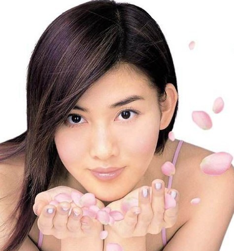 少少的支出有大大的美白效果-菲菲美人館