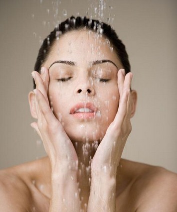 三大誤區小心補水失奏-菲菲美人館