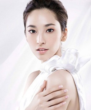 吳佩慈5大美白護膚秘訣-菲菲美人館