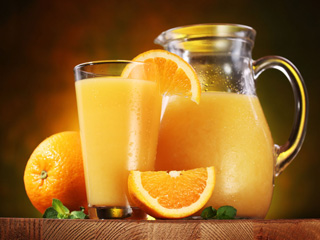 自制柳橙清顏美白面膜-菲菲美人館