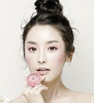 自制百合清透美白面膜-菲菲美人館