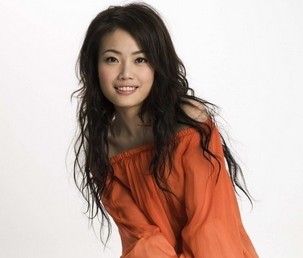 美容大王容祖兒護膚秘訣-菲菲美人館