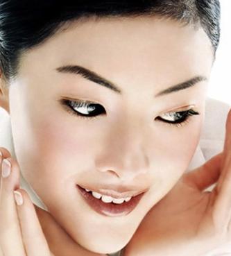 3招擊退黑色素 讓肌膚白回來-菲菲美人館