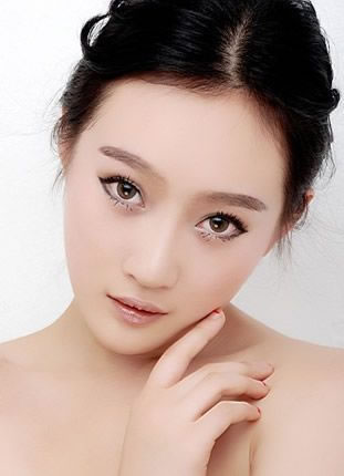 美白6大攻略:清潔、調理、眼部護理-菲菲美人館