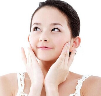 女性空調房的保濕秘笈-菲菲美人館