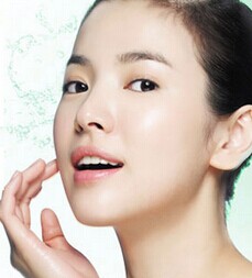 讓保濕功效更高更快-菲菲美人館