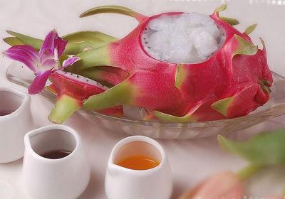 自制火龍果面膜 肌膚水潤無皺紋-菲菲美人館