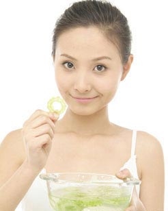 舒爽肌膚祛痘一級棒 苦瓜面膜怎么做-菲菲美人館