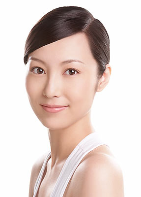 美白保濕如何根據膚質進行-菲菲美人館