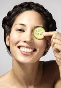 自制黃瓜面膜 六款不同功效的黃瓜面膜任你DIY-菲菲美人館