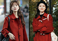 紅色大衣＋4組配色，不僅能夠打破沉悶感，還顯得很高階-菲菲美人館