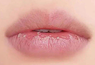 嘴唇起皮怎么辦？如何去除跟唇上的死皮-菲菲美人館