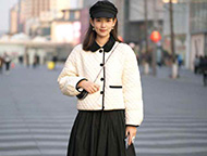 今年穿裙子,別再搭配大衣了,這幾款“外套”更流行,保暖優雅-菲菲美人館