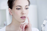 春雨綿綿時分 如何美白淡斑-菲菲美人館