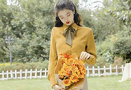 30歲女人不要總穿“輕熟風”，今年流行法式風格，優雅又高階-菲菲美人館