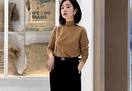 春季小黑褲搭配方法，40歲女人要學會，盡顯優雅與高階感-菲菲美人館