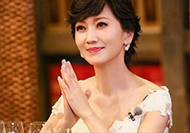 “老得慢”的女性,多有這7個共同點,不想被叫黃臉婆,建議效仿-菲菲美人館