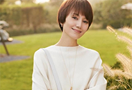 上了年紀的女性,建議多穿這3種“年輕色”,氣質優雅又大氣-菲菲美人館