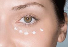 用蜂蜜自制去皺眼霜-菲菲美人館