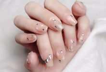粉色美甲 粉粉嫩嫩過夏天-菲菲美人館